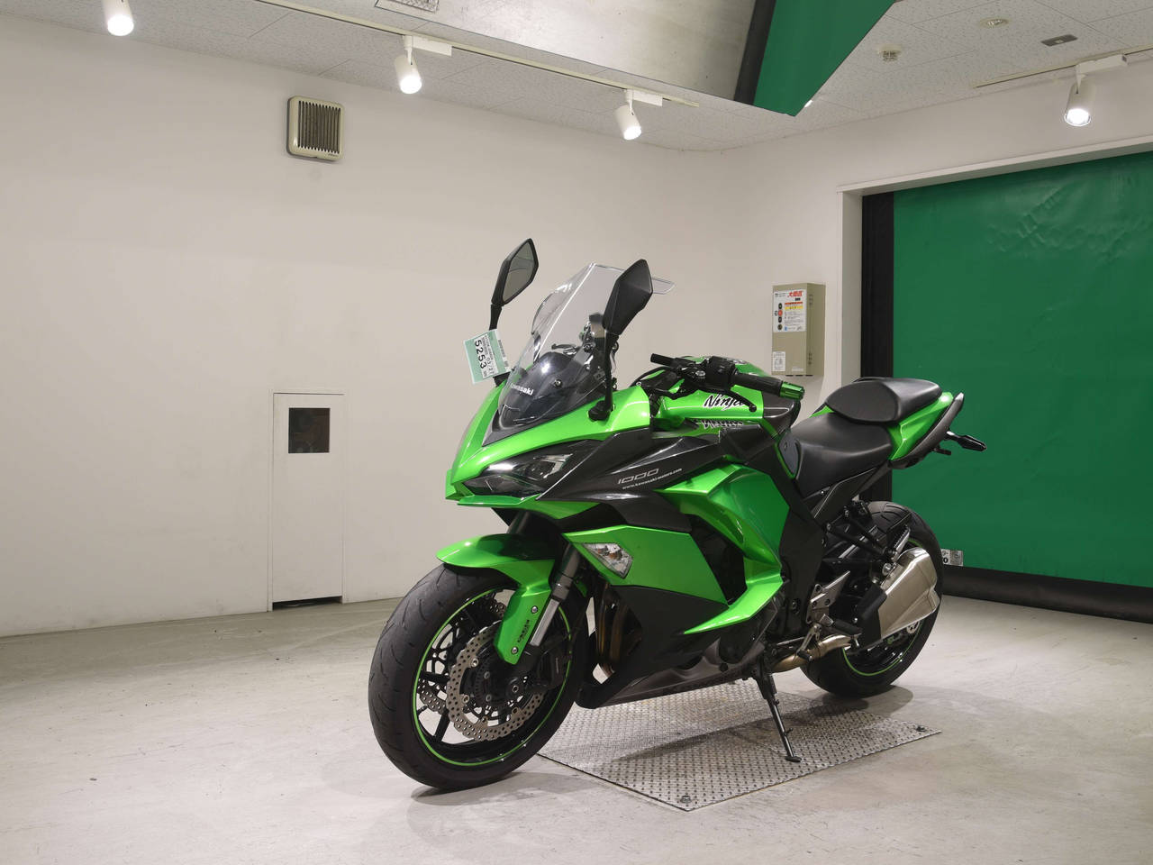 5253] Kawasaki NINJA1000 - ZXT00W-006809