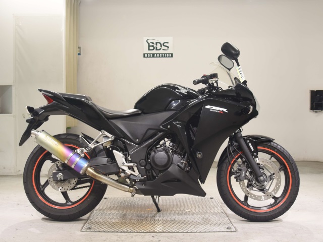 Honda CBR250R