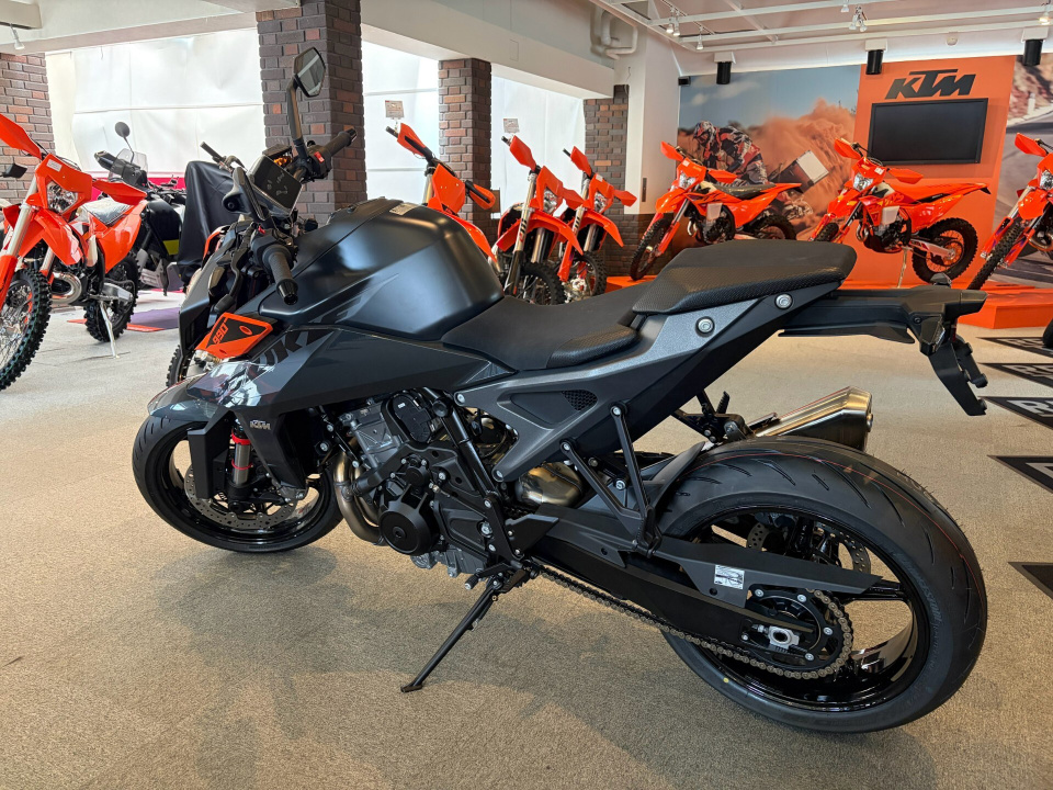 KTM 990DUKE — фото 6