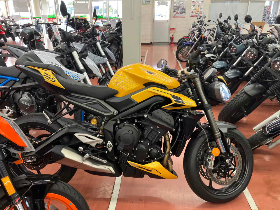 Triumph STREET TRIPLE 765 RS — фото 2