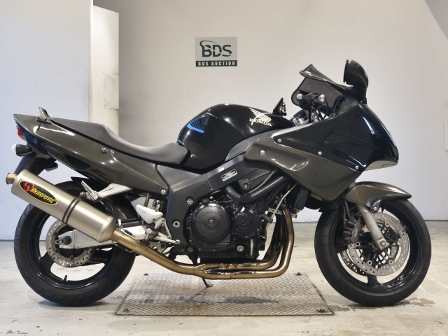 Honda CBR1100XX BLACKBIRD