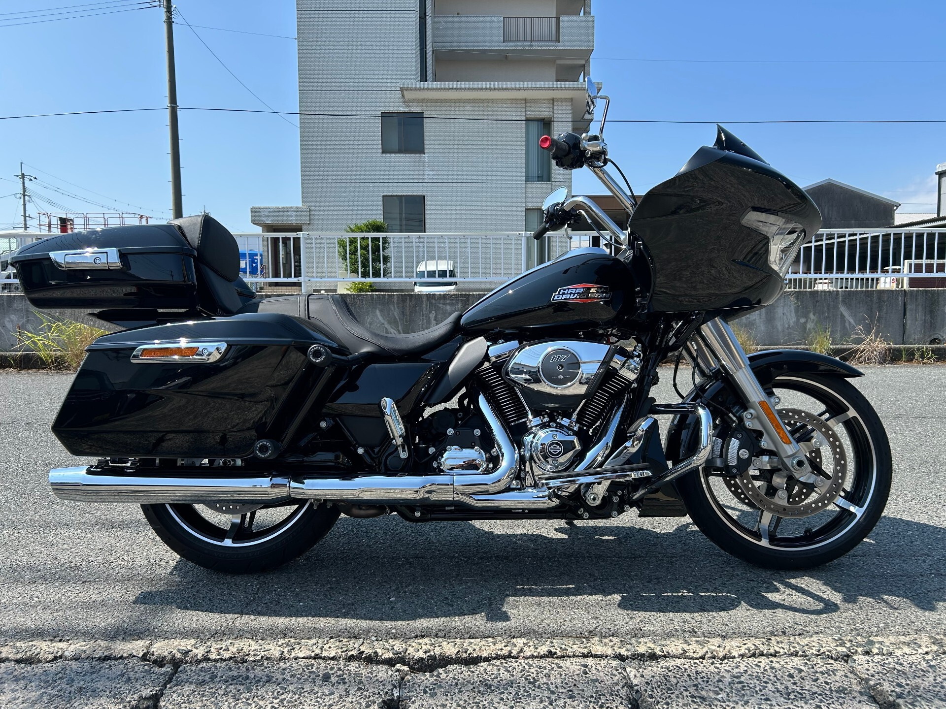 HD FLTRX ROAD GLIDE LIGHT