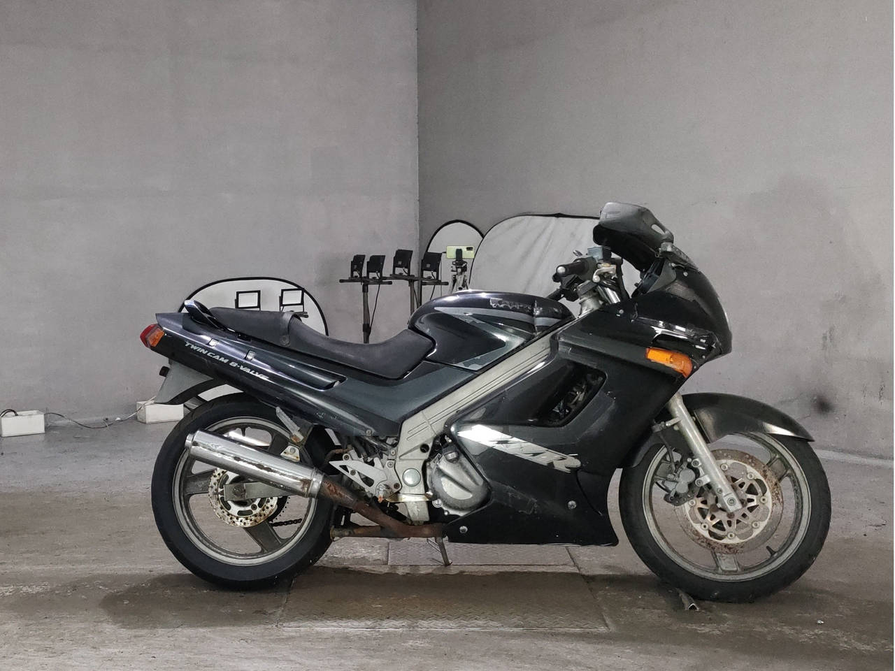 Kawasaki ZZ-R250