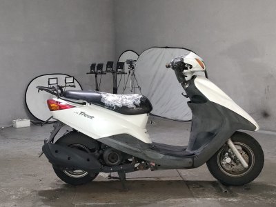 Yamaha AXIS TREAT