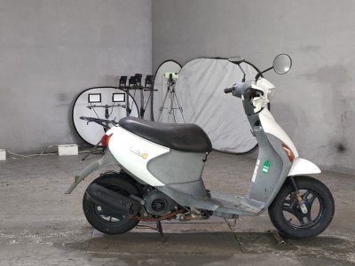 Suzuki LETS4