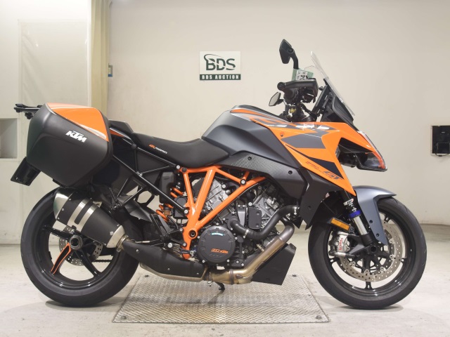 KTM 1290 SUPERDUKE GT