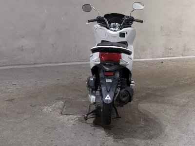 Honda PCX125 — фото 4