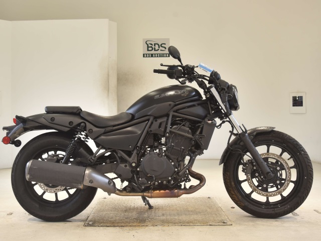 Kawasaki ELIMINATOR400-3