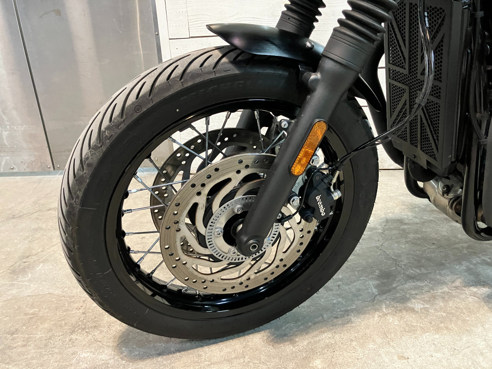 Triumph TRYANPH BONNEVILLE T120B — фото 21