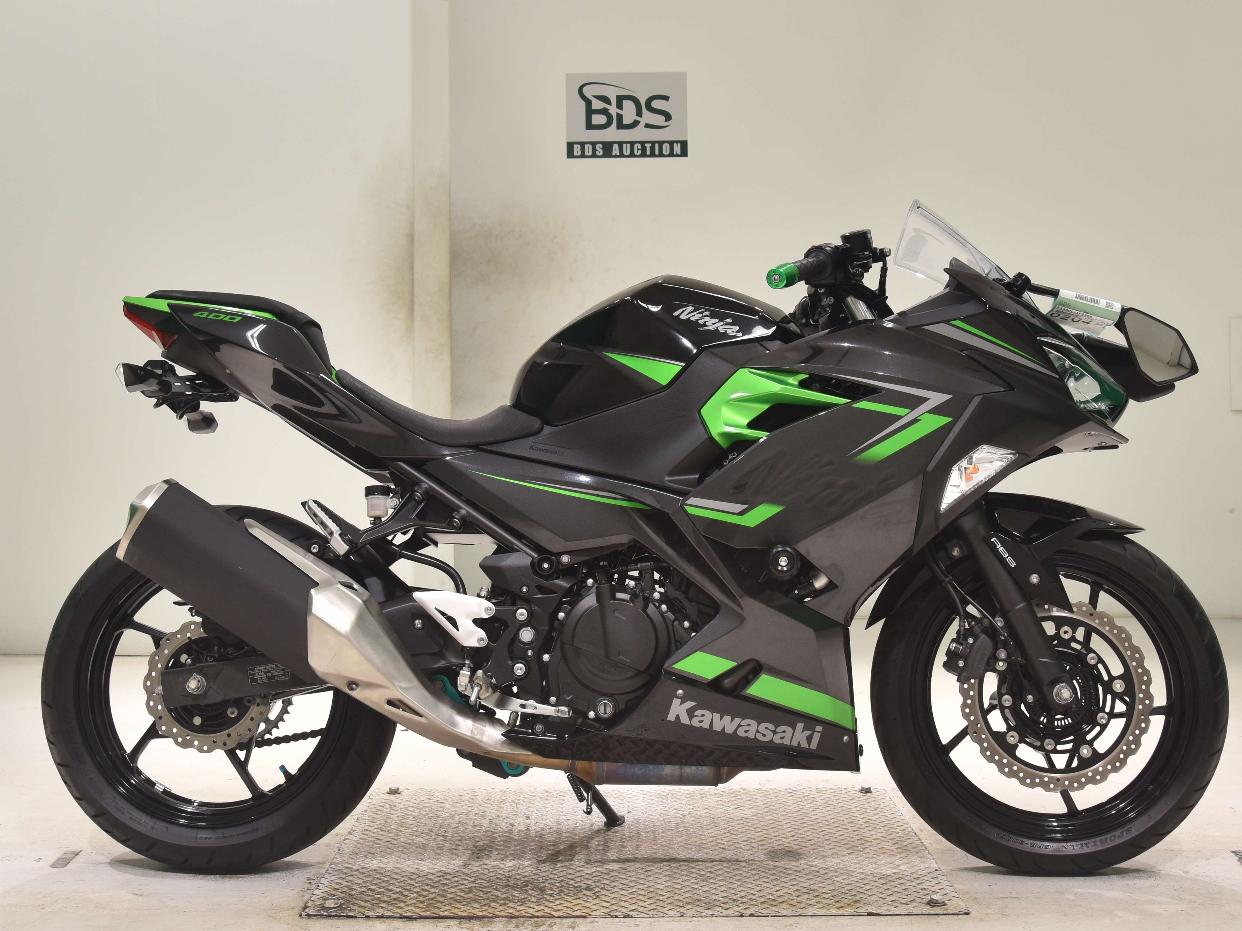 Kawasaki NINJA400