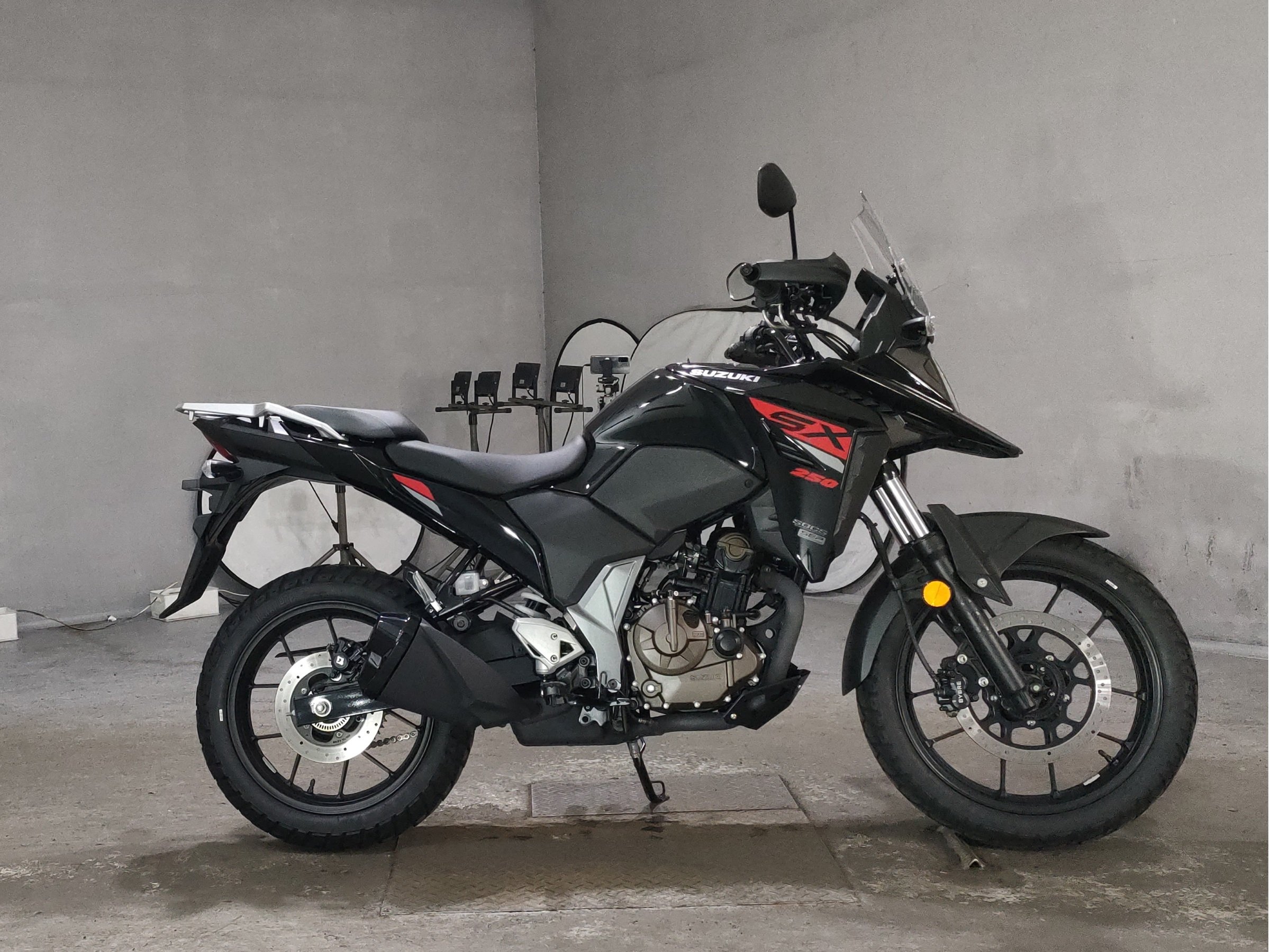 Suzuki V-STROM DL250SX