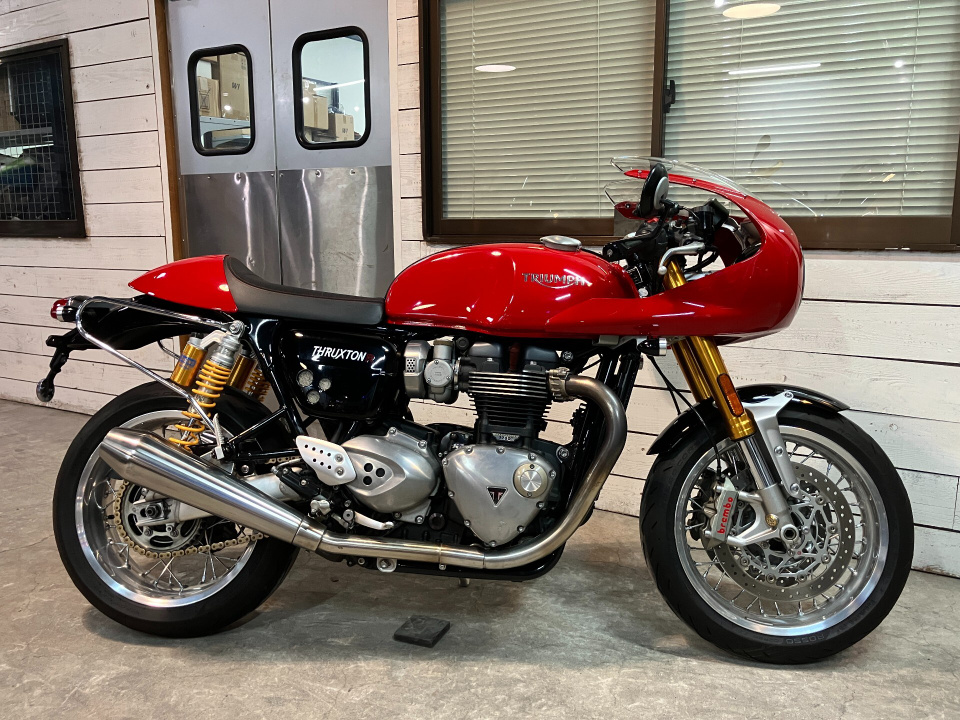 Triumph THRUXTON1200R