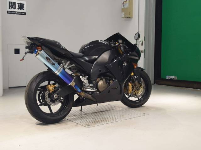 0162] Kawasaki NINJA ZX-10R - ZXT00C-008082