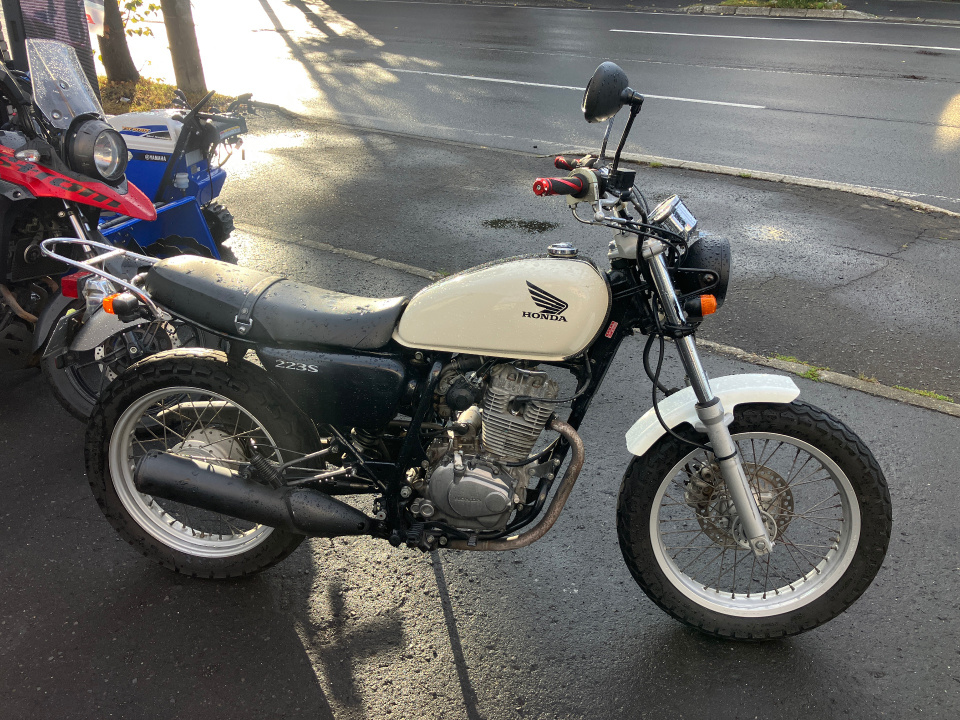 Honda CB223S