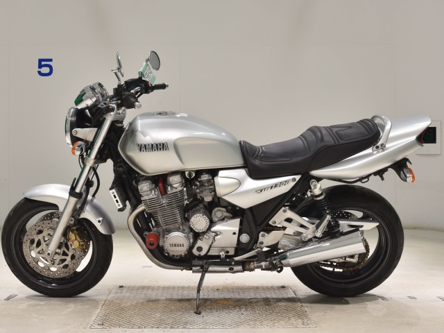 Yamaha XJR1300 — фото 2