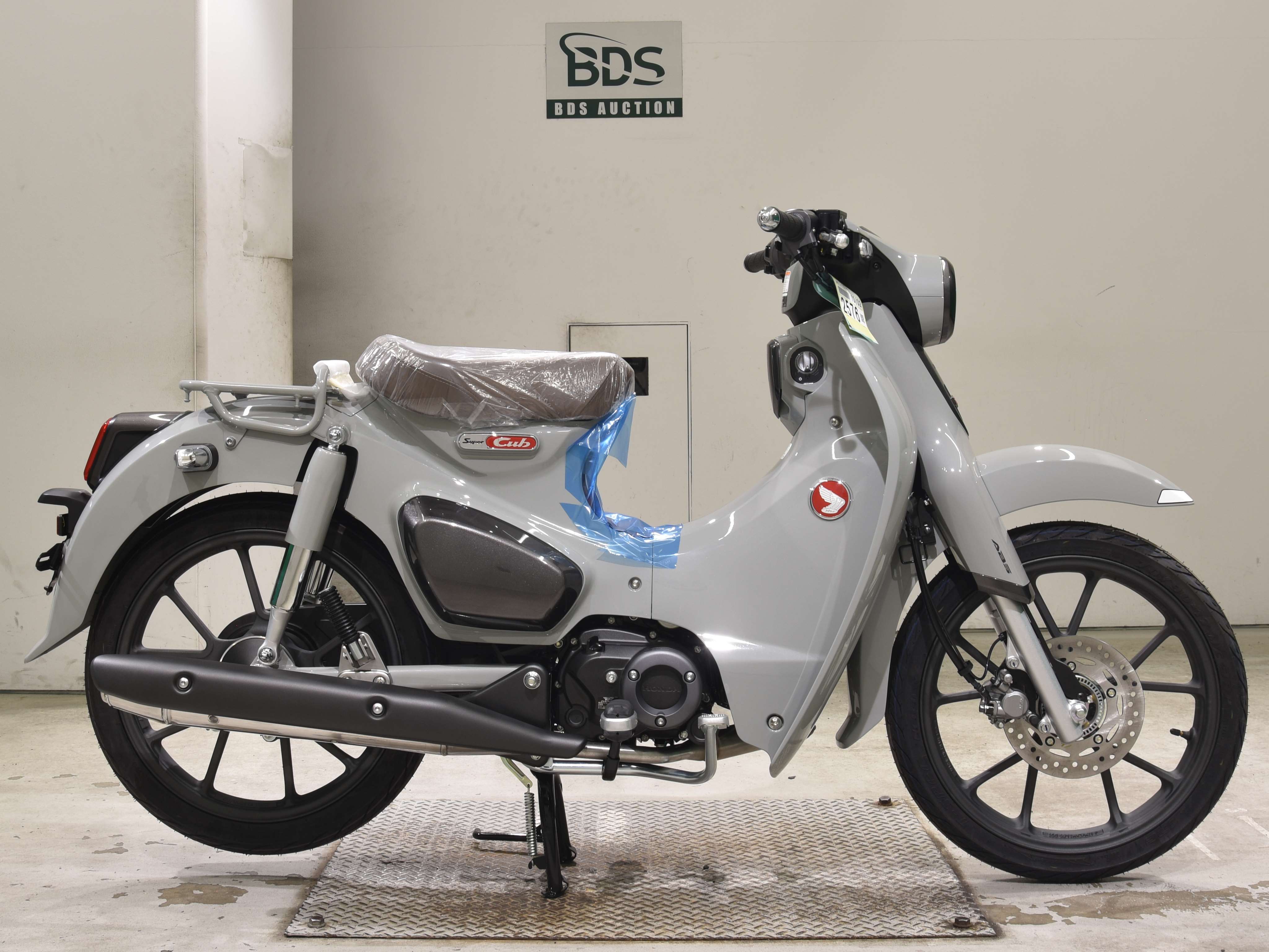 Honda C125-2