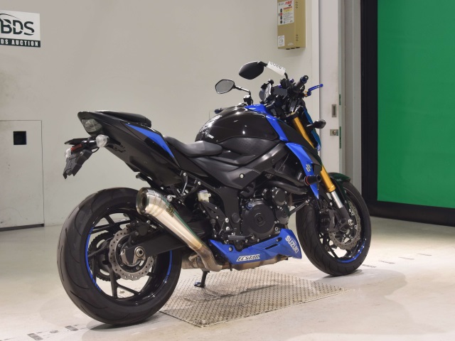 Suzuki GSX-S750 — фото 5