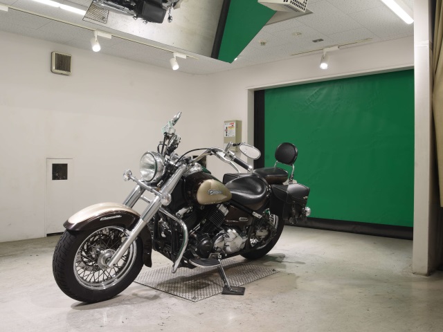 Yamaha DRAGSTAR XVS400 CLASSIC — фото 4