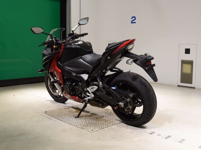 Suzuki GSX-S1000F — фото 6
