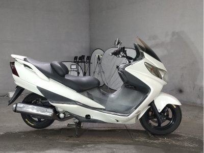 Suzuki SKYWAVE 250