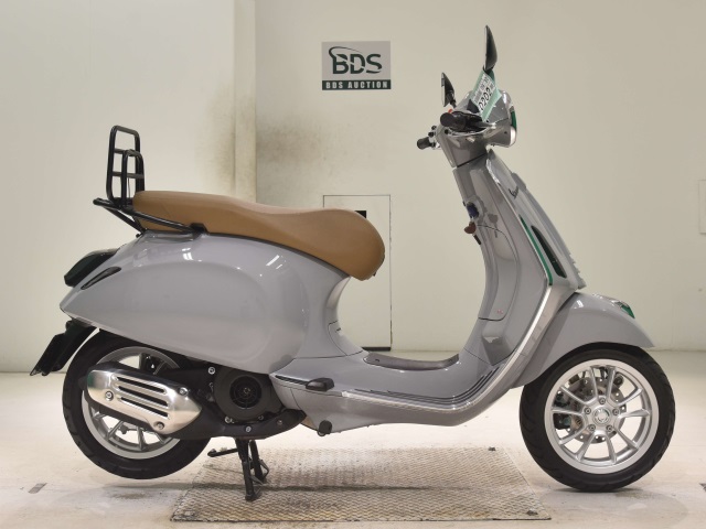 Vespa PRIMAVERA 125