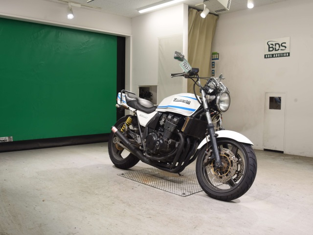 Kawasaki ZRX400 — фото 3