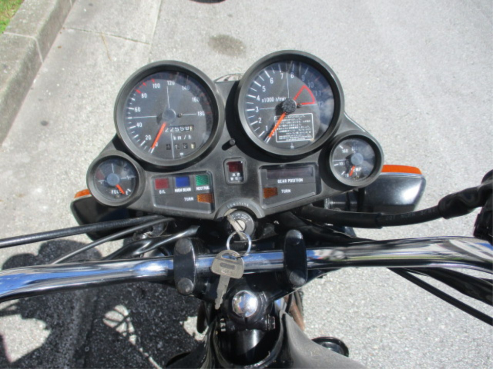 Suzuki GSX750E — фото 3