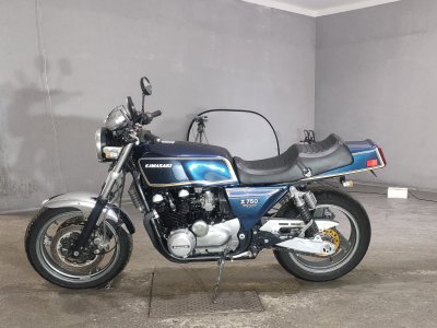 Kawasaki ZEPHYR750 — фото 2
