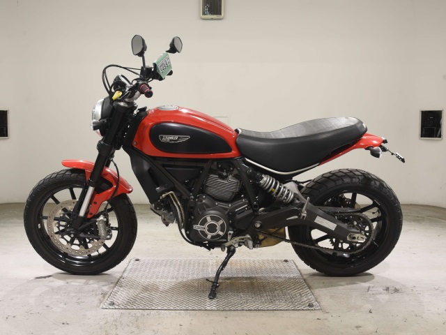 Ducati SCRAMBLER 803 ICON — фото 2