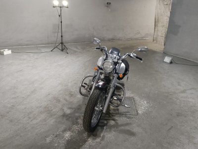 Yamaha DRAGSTAR XVS400 — фото 3