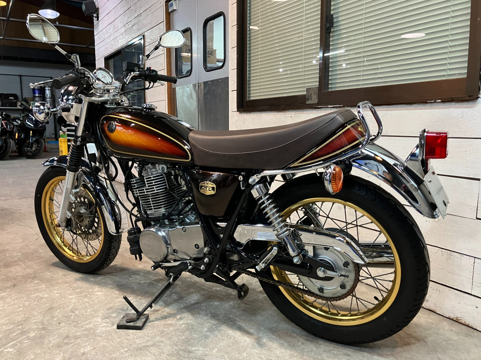 Yamaha SR400 — фото 9