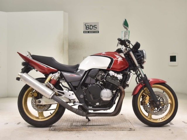 Honda CB400SFV