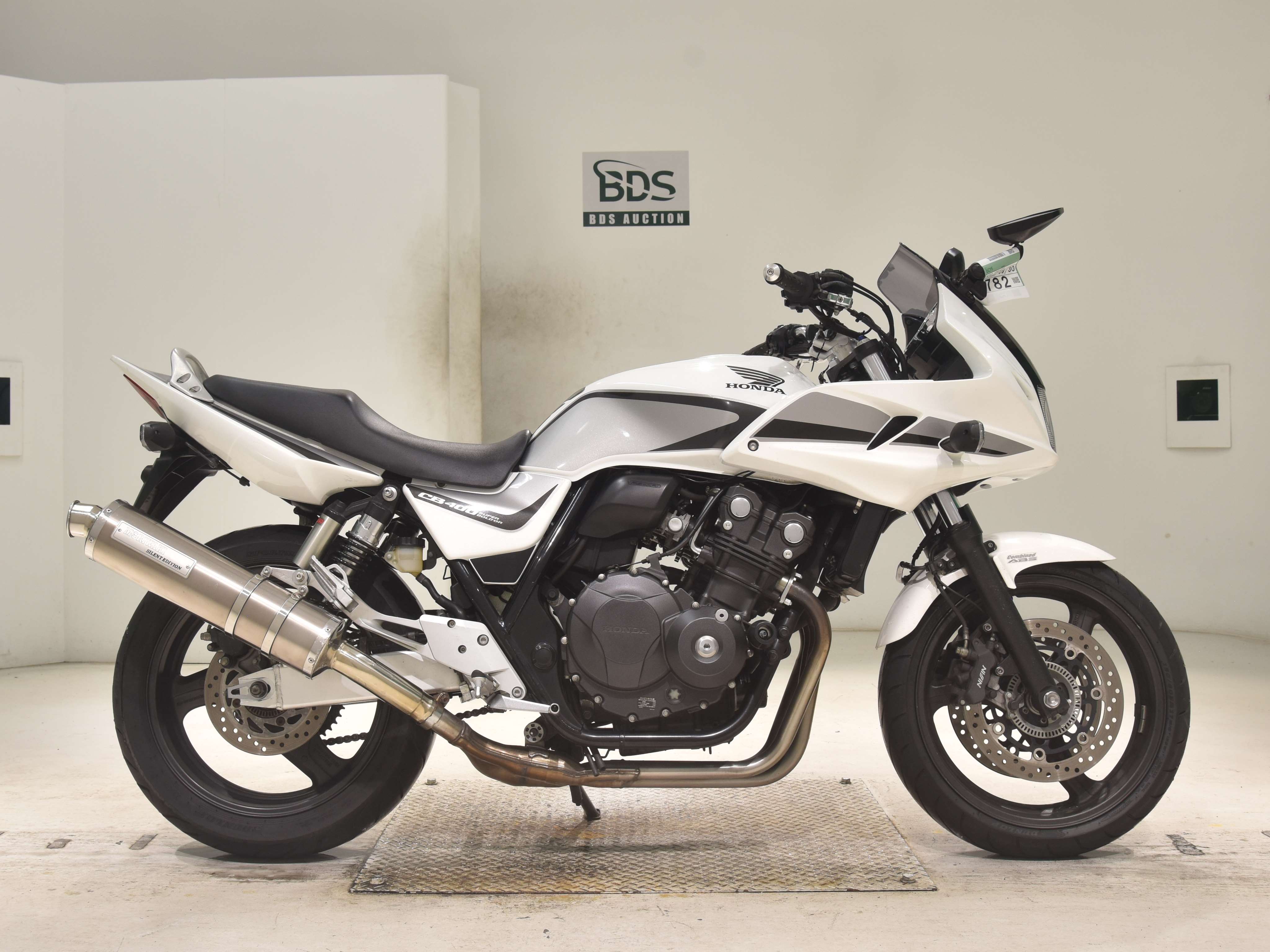 Honda CB400SFVA BOLDOR
