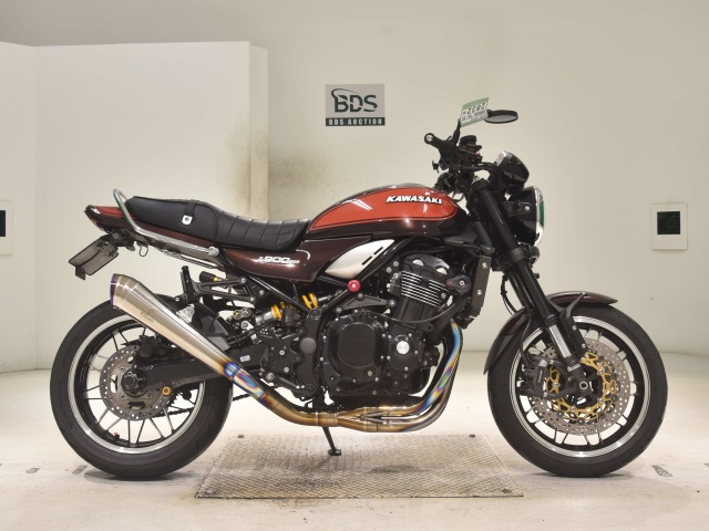 Kawasaki Z900RS
