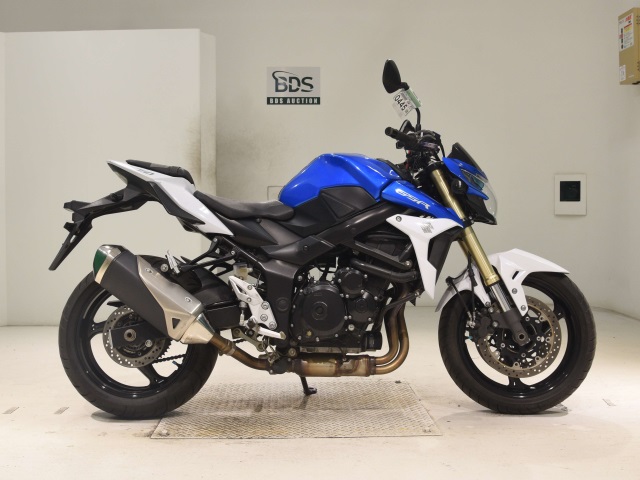 Suzuki GSR750A