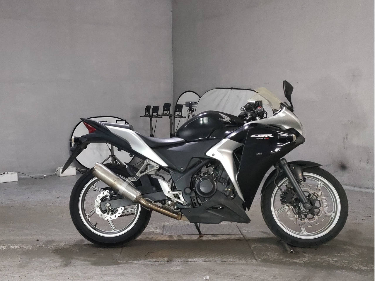 Honda CBR250R