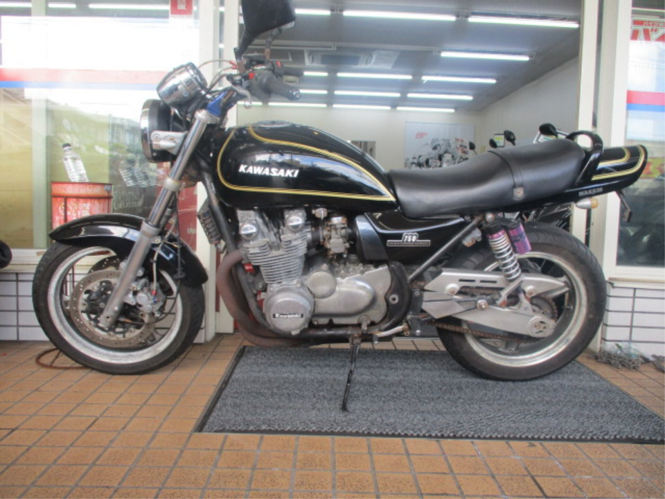 Kawasaki ZEPHYR750 — фото 4