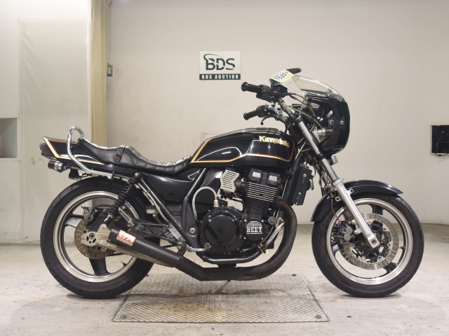 Kawasaki ZRX 400