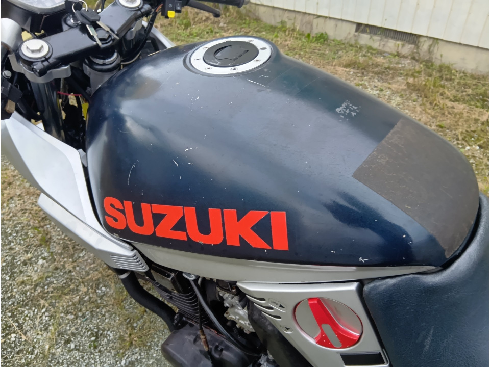 Suzuki GSX250S KATANA — фото 18