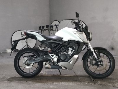 Honda CB125R