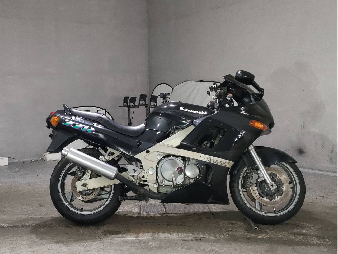 Kawasaki ZZ-R400