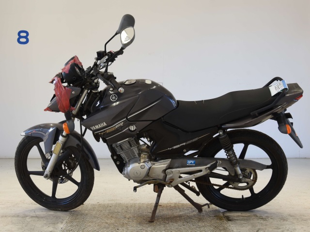 Yamaha YBR125 — фото 2