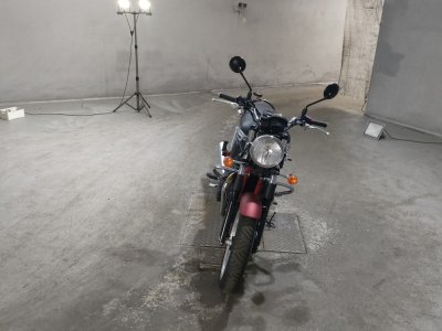 Triumph BONNEVILLE SE — фото 3