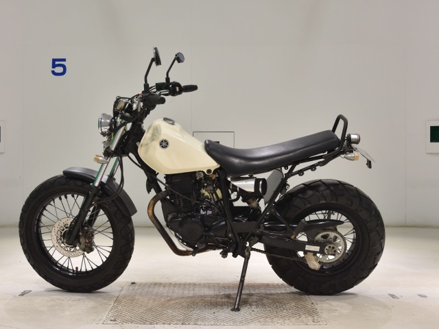Yamaha TW225 — фото 2