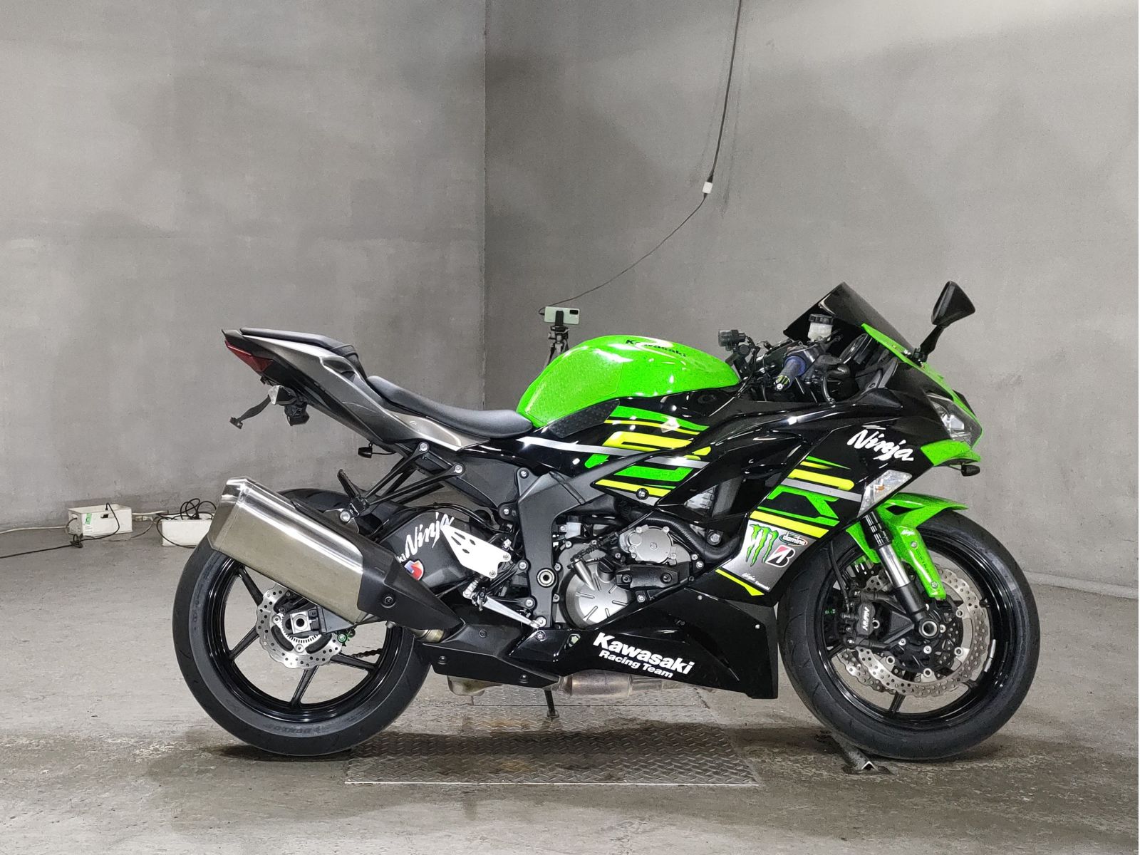 8134] Kawasaki ZX-6R - ZX636G-002275