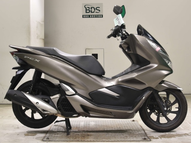 Honda PCX125-3