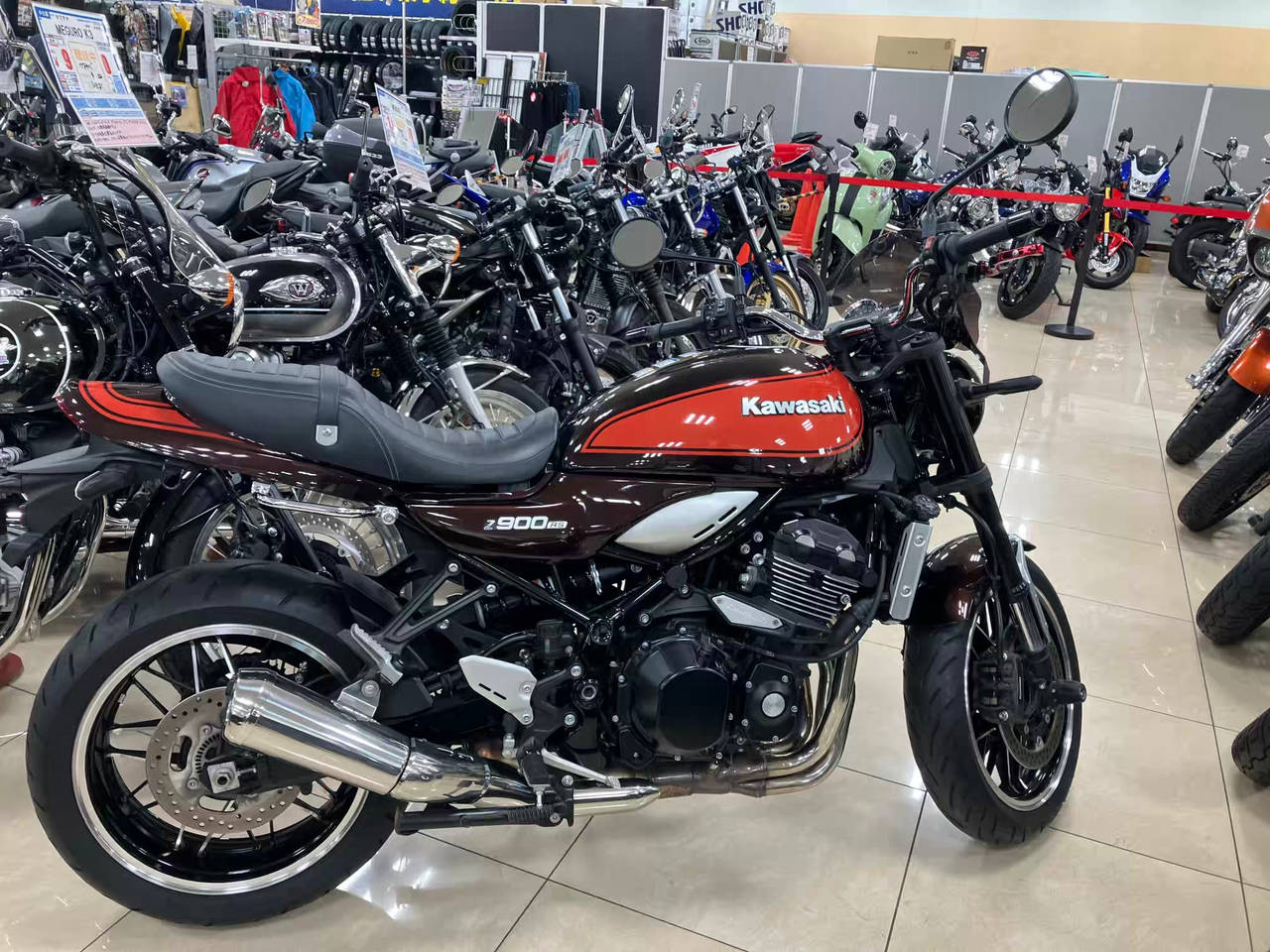 Kawasaki Z900RS