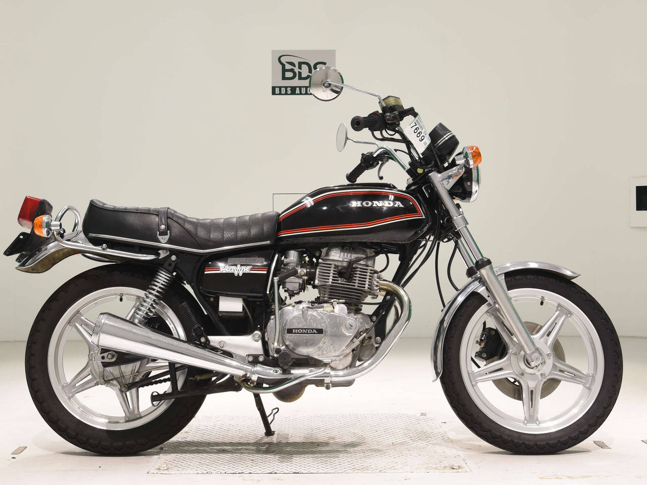 7669] Honda CB250T - CB250T-1020705