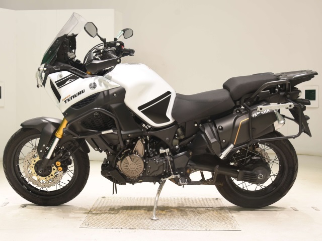 Yamaha XT1200ZE SUPER TENERE — фото 2