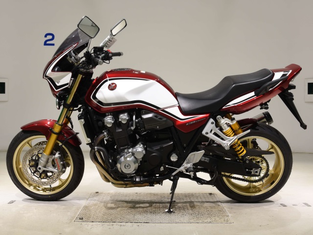 Honda CB1300SF — фото 2